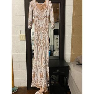 White Maternity gown or wedding gown